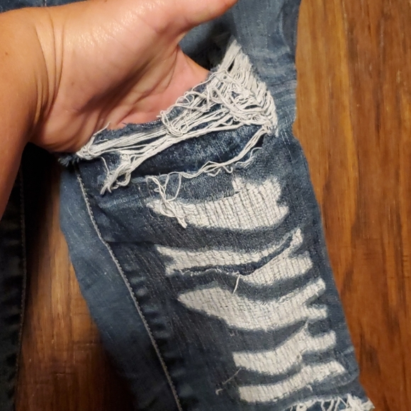 2 Pair of FUN American Eagle Pants - Picture 11 of 12